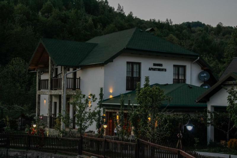 Rooms And Apartmants Mirovic Kolašin Exterior foto